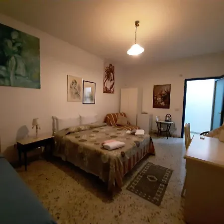 Tranquil In Near Isola Bella Sea Holiday home Taormina